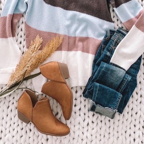 Cognac Prism V Cut Low Heel Ankle Booties - Picture 2 of 3